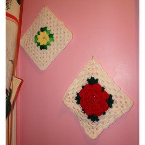 Vintage Two Floral 1970's Pot Holders hot pads hand crocheted green white red